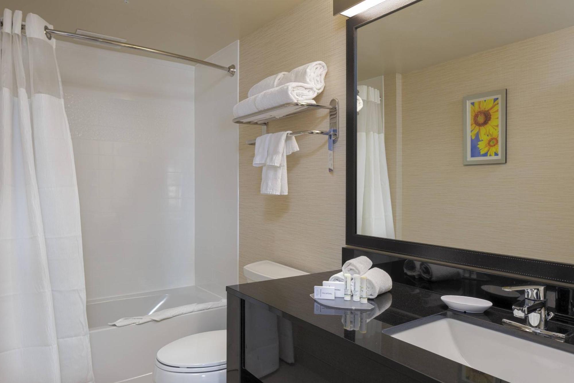 Fairfield Inn & Suites By Marriott Μπελβίλ Εξωτερικό φωτογραφία